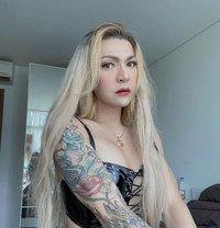 Just Aririve - Transsexual escort in Kuala Lumpur
