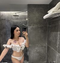 JUST ARRIVE KISSES - Acompañantes transexual in Makati City