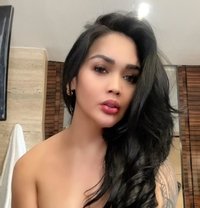 Newly Antonia now in dubai with anal - escort in Dubai