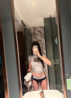 Hottest Young Girl in Town Just arrive - escort in Taipei Photo 14 of 25
