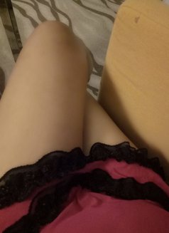 JUST ARRIVED , ANAL, SQUIRTER CURVY BABE - puta in Manila Photo 21 of 30