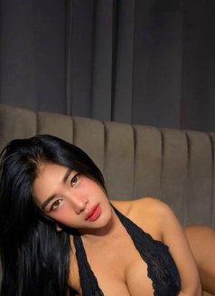 Just arrived Asian Zowie - Transsexual escort in Bangkok Photo 4 of 10