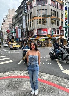 JUST ARRIVED Bea Available NOW - escort in Taipei Photo 9 of 25