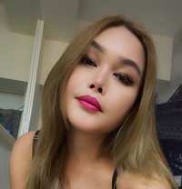 Just arrived deeptroat blowjob - escort in Hong Kong