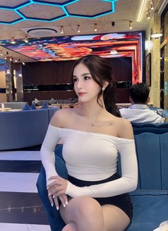 Just arrived - escort in Bangkok Photo 15 of 16