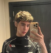 Just arrived🥂 - Male escort in Manila