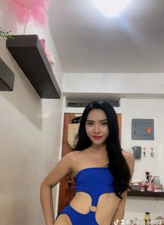 Come and get me -hardTOP Ladyboy - Acompañantes transexual in Makati City Photo 8 of 9