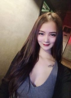 JUST ARRIVED IN TAIWAN - escort in Taipei Photo 6 of 7