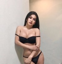 Just arrived - Transsexual escort in Kuala Lumpur Photo 23 of 30