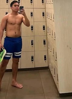 Just Arrived Jayvee Male Escort - Acompañantes masculino in Bangkok Photo 1 of 5