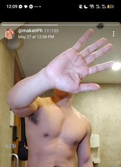 Just Arrived Jayvee Male Escort - Acompañantes masculino in Bangkok Photo 3 of 5