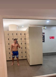 Just Arrived Jayvee Male Escort - Masajista in Singapore Photo 9 of 9
