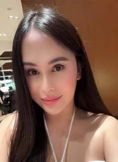 Just arrived Russian Filipina GIRL - escort in Makati City Photo 11 of 12