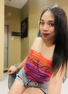 Just Arrived Young Sexy Katie 🇵🇭🇴🇲 - Acompañantes transexual in Muscat Photo 9 of 10