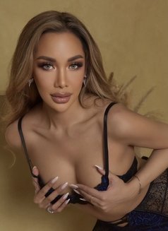 Mariya sexy top - Acompañantes transexual in Dubai Photo 2 of 30