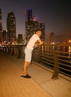 Just in Town - Male escort in Abu Dhabi Photo 3 of 6