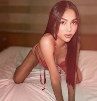 Naturally Beautiful Baby Girl AZALEA - Transsexual escort in Bangkok Photo 1 of 21