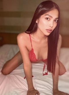 GFE WITH LOTS OF CUM! TS AZALEA - Transsexual escort in Bangkok Photo 4 of 17