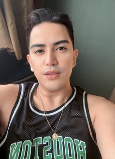 Just landed JHAY IN bangkok - Male escort in Bangkok Photo 14 of 14