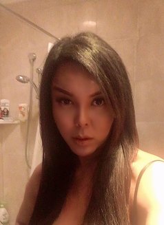 YummyTsPatricia - Transsexual escort in Macao Photo 29 of 30