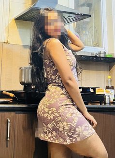 Just Saara 🥀 - escort in Colombo Photo 4 of 9