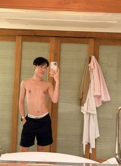 Just Thad - Male escort in Bangkok Photo 8 of 12