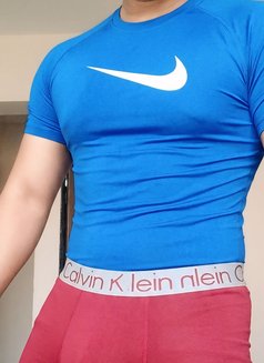 Justin Bull Pune - Male escort in Pune Photo 3 of 5