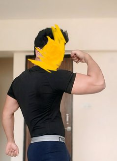 Justin Bull Pune - Male escort in Pune Photo 5 of 5