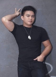 Justin Mansalapuz - Acompañantes masculino in Manila Photo 1 of 4