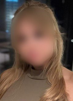 Justina - escort in Dubai Photo 11 of 30