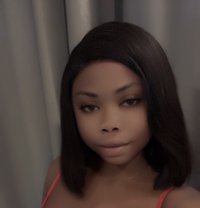 Juzi - escort in Lomé