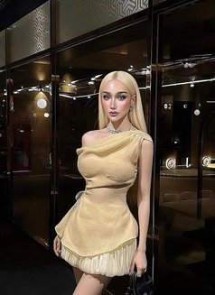 Laila Jezz - Acompañantes transexual in Dubai Photo 5 of 13