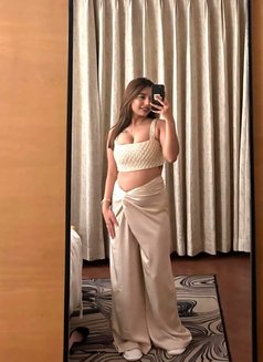 Jyohi Young Tight Domination Unlimited - puta in Hua Hin Photo 1 of 3