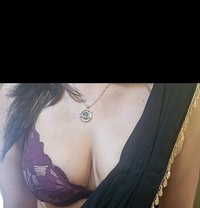 Jyoti Cam and Real Meet Girl - puta in Noida Photo 1 of 8