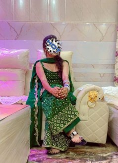 Jyoti Singh, Outcall Only - puta in Noida Photo 3 of 4