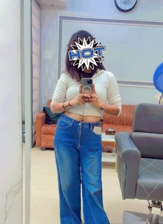 Jyoti Singh, Outcall Only - puta in Noida Photo 4 of 4