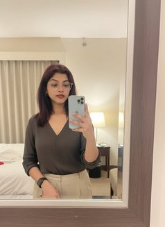 Jyoti Web Cam and Real Meet ♡ { GFE } - escort in Mumbai Photo 2 of 4