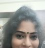 Jyotika - Acompañantes transexual in Hyderabad Photo 1 of 4