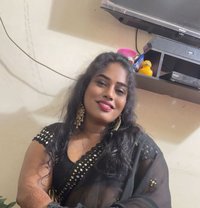 Jyotika - Acompañantes transexual in Hyderabad