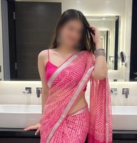 Jyotsna - puta in Indore