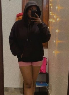 🦋 K. Anamika 🦋( Real meet & Cam) - puta in New Delhi Photo 4 of 4