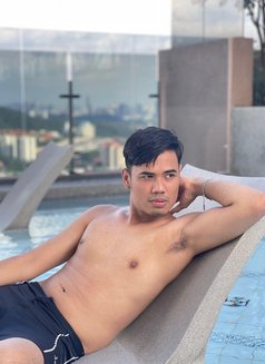 Ka Sa - Male escort in Bali Photo 4 of 6