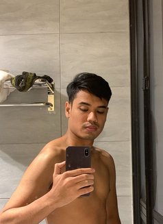 Ka Sa - Male escort in Bali Photo 5 of 6