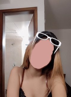 Kaam Devi - Intérprete de adultos in Candolim, Goa Photo 3 of 9