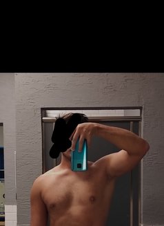 Kaan Escort - Male escort in Ankara Photo 2 of 3