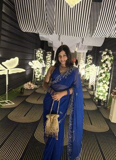 Kaash - Transsexual escort in Jaipur Photo 1 of 10