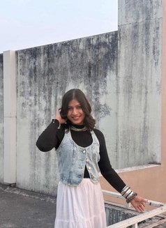 Kaash - Transsexual escort in Jaipur Photo 9 of 10
