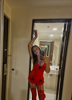 Kabeb - Transsexual escort in Cebu City Photo 2 of 5