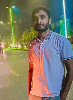 Kabeer Khalid - Male escort in Lahore Photo 3 of 9