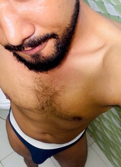 Kabir - Acompañantes masculino in Dhaka Photo 2 of 8